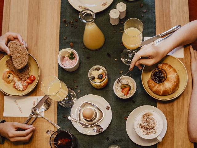 Frühstück in Marquartstein nahe Chiemsee