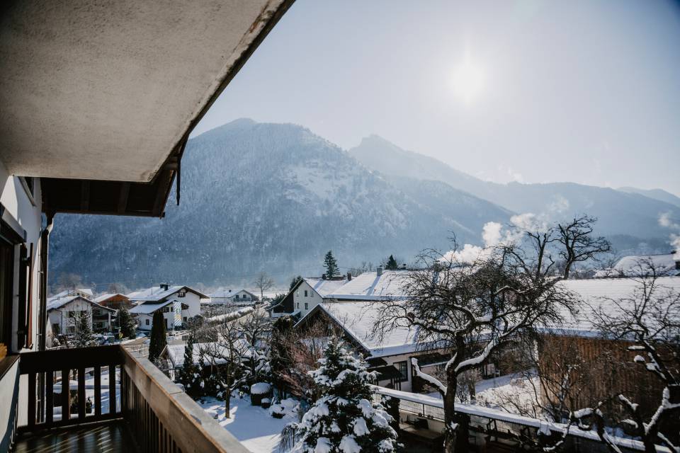 Arriving by plane - Landhotel Weßner Hof